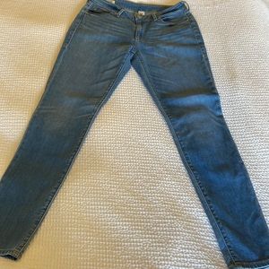 True Religion Jennie curvy skinny size 29